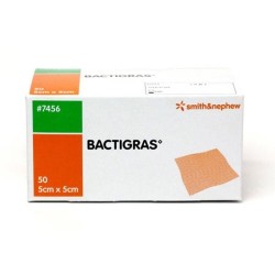 Превръзка за рани 5х5 см х 50 бр в кутия Bactigras